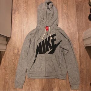 Nike Women’s Zip Up Jacket